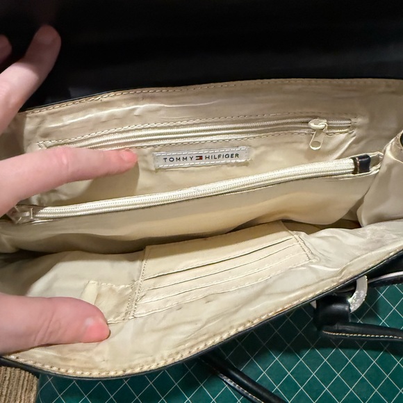 Tommy Hilfiger Dark Brown Shoulder Bag - Picture 3 of 3